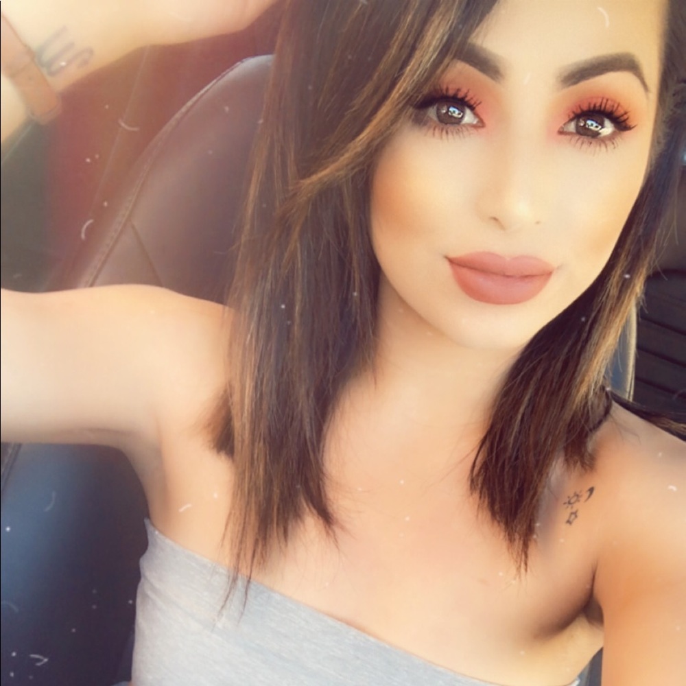 Meet your Posher, Fabiola